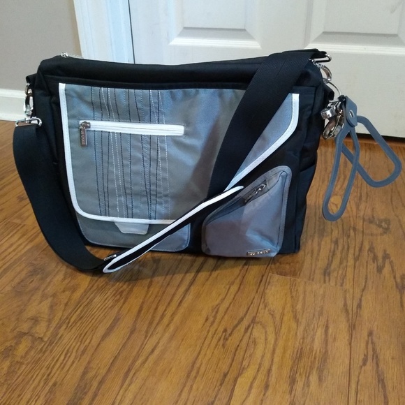 JJ Cole black canvas diaper bag NWOT - Picture 2 of 8